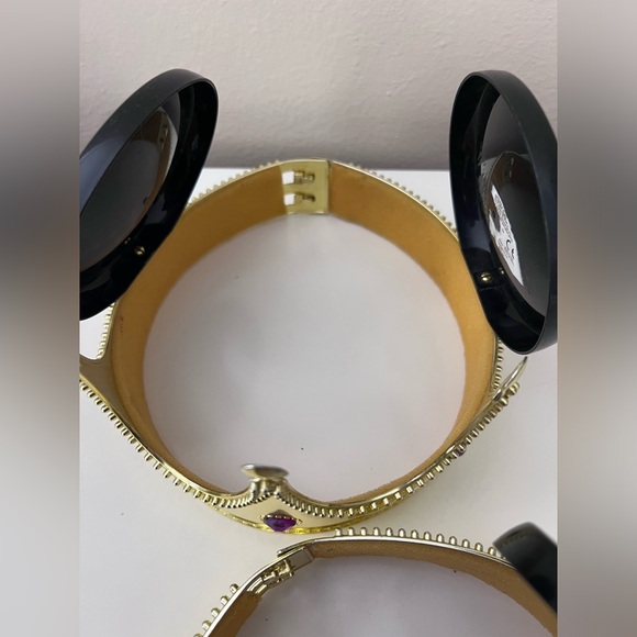 Disney on Ice Mickey Crowns (set of 2) - Picture 14 of 17